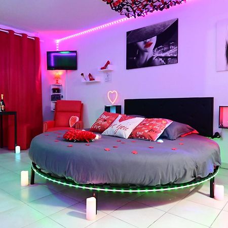 Love Room A Deux Pas De L'Ocean Avec Hammam, Sauna Et Bain A 2 :-) Biscarrosse Exteriör bild