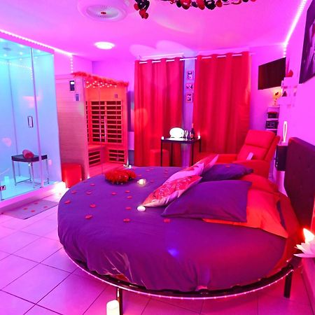 Love Room A Deux Pas De L'Ocean Avec Hammam, Sauna Et Bain A 2 :-) Biscarrosse Exteriör bild