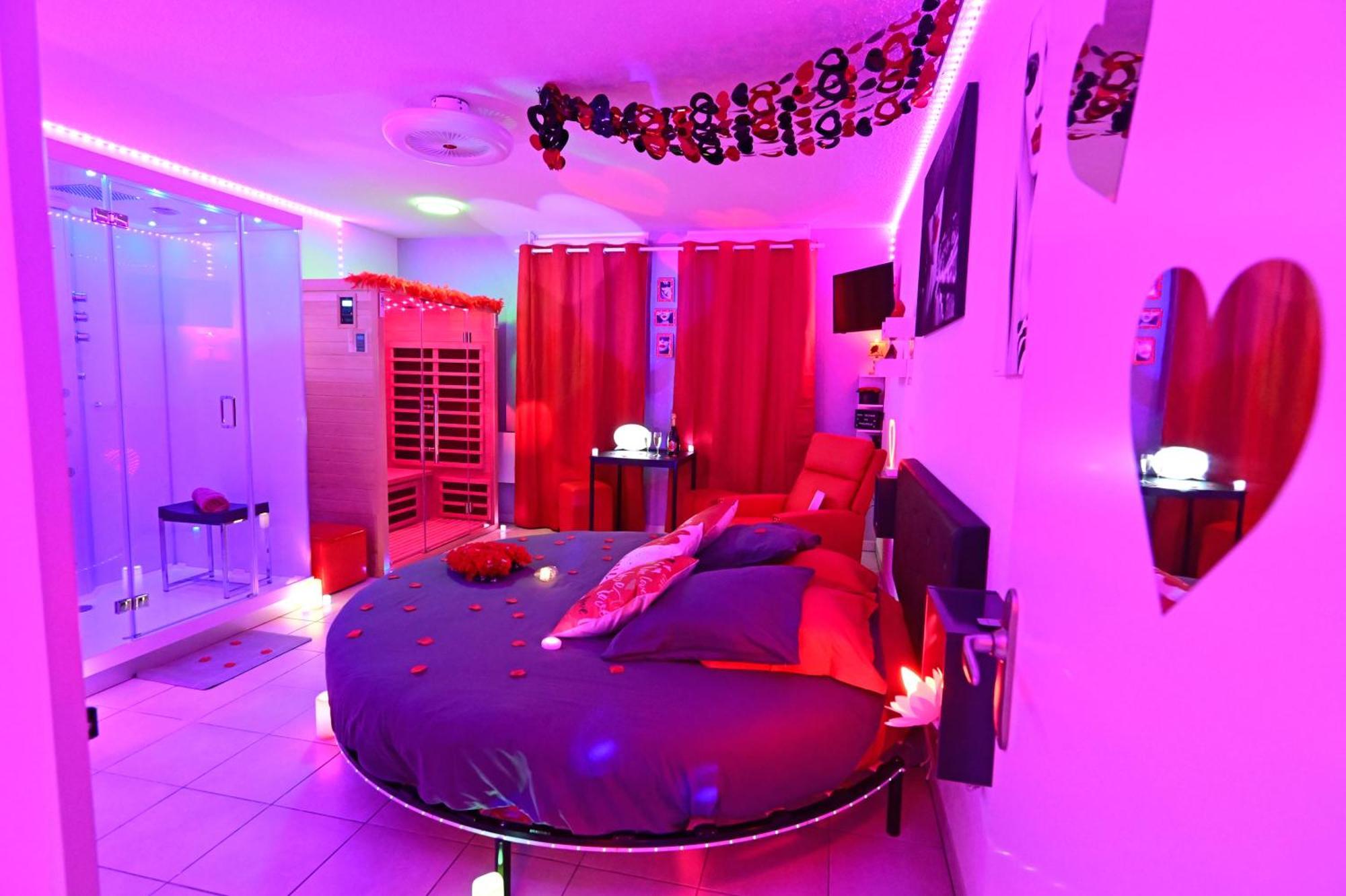 Love Room A Deux Pas De L'Ocean Avec Hammam, Sauna Et Bain A 2 :-) Biscarrosse Exteriör bild