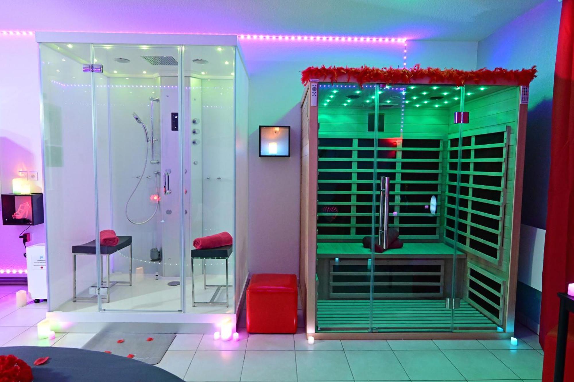 Love Room A Deux Pas De L'Ocean Avec Hammam, Sauna Et Bain A 2 :-) Biscarrosse Exteriör bild